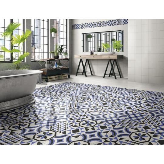 mainzu trininty blu dlazdice obklad interier unikatny dizajn mediteransky geometricky vzor handmade modra zariadenie renovacia interier.jpg